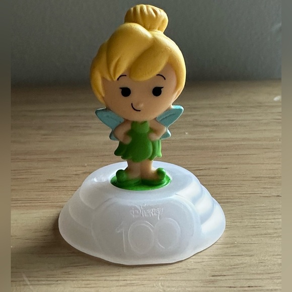 Lot Of 8 Disney 100 McDonald’s Happy Meal Toys Elsa, Tinkerbell, Alice, Groot - Picture 7 of 11